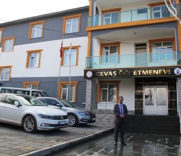 GEVAŞ ÖĞRETMENEVİ’DEN YEMEK HİZEMETİ