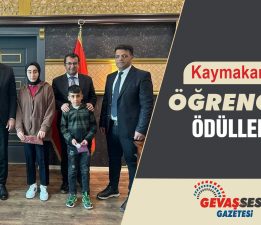 DERECEYE GİREN ÖĞRENCİLER ÖDÜLLENDİRİLDİ