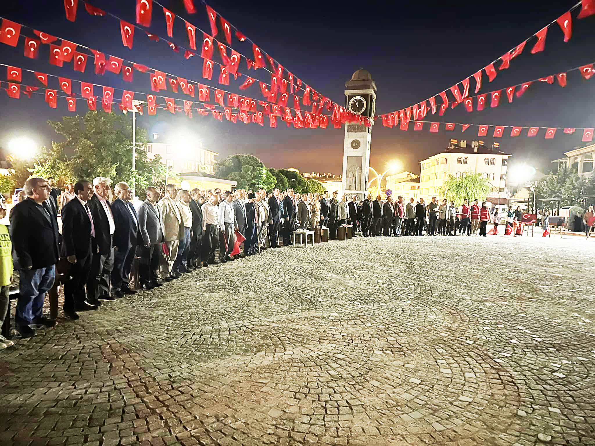 GEVAŞ TEK YÜREK