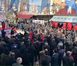 BAKAN YUMAKLI’DAN GEVAŞ’A 2 MÜJDE