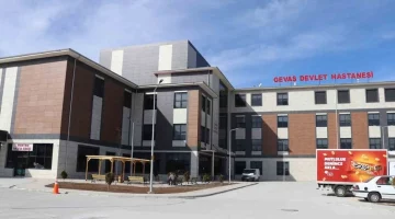 Gevaş Devlet Hastanesi’nde Açık Foseptik Çukuru Tepki Çekti